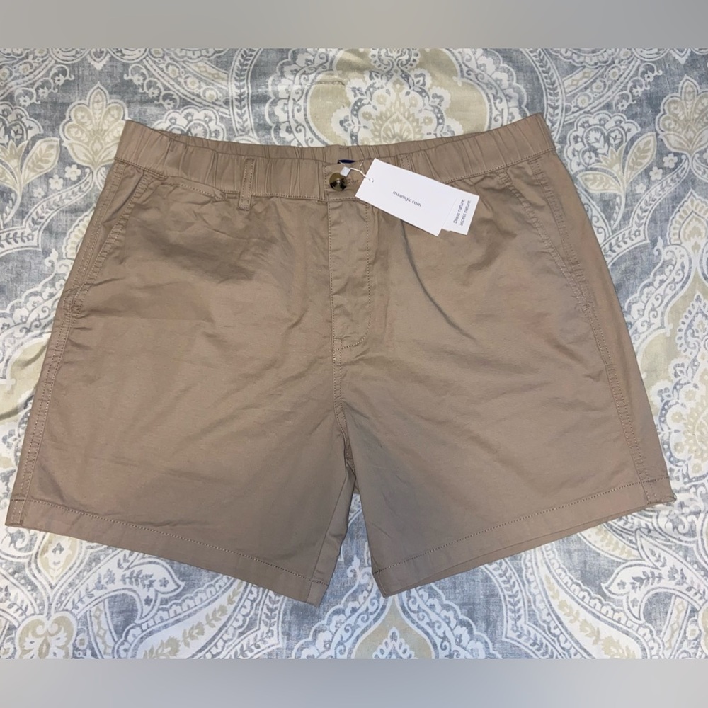 **NEW** Short for men MAAMGIC
size 34